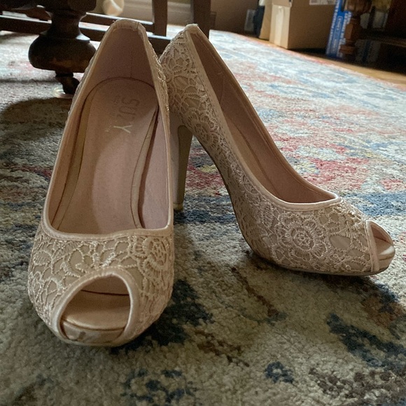 Blush Lacy Suzy Shier High Heels - Picture 1 of 5
